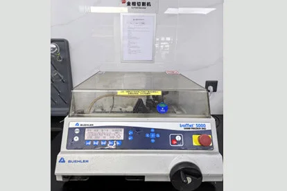 Metallographic cutting