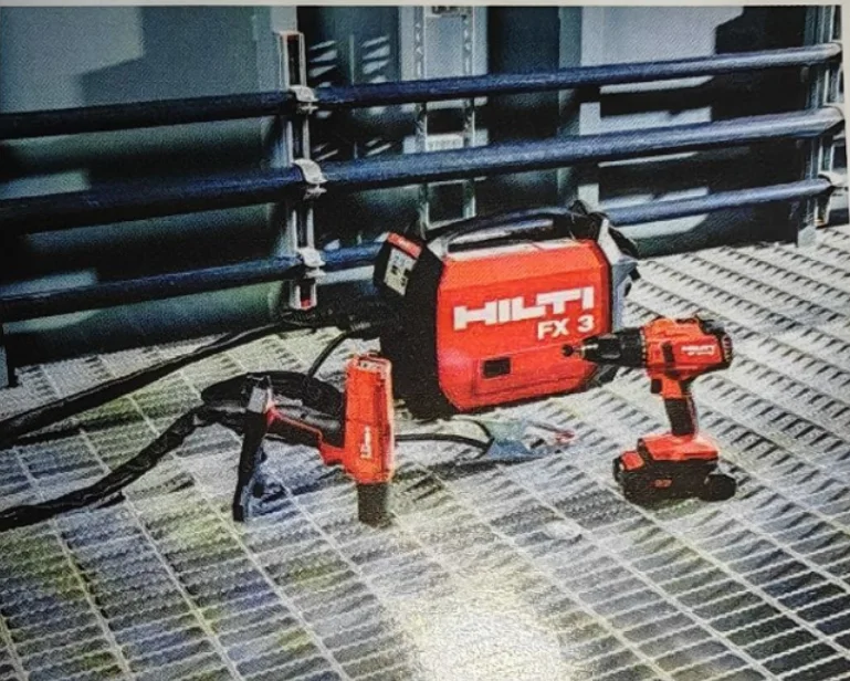 Công cụ khóa bằng dây điện không dây FX3-A của Hilti giúp đơn giản hóa công tác cố định thép hàn